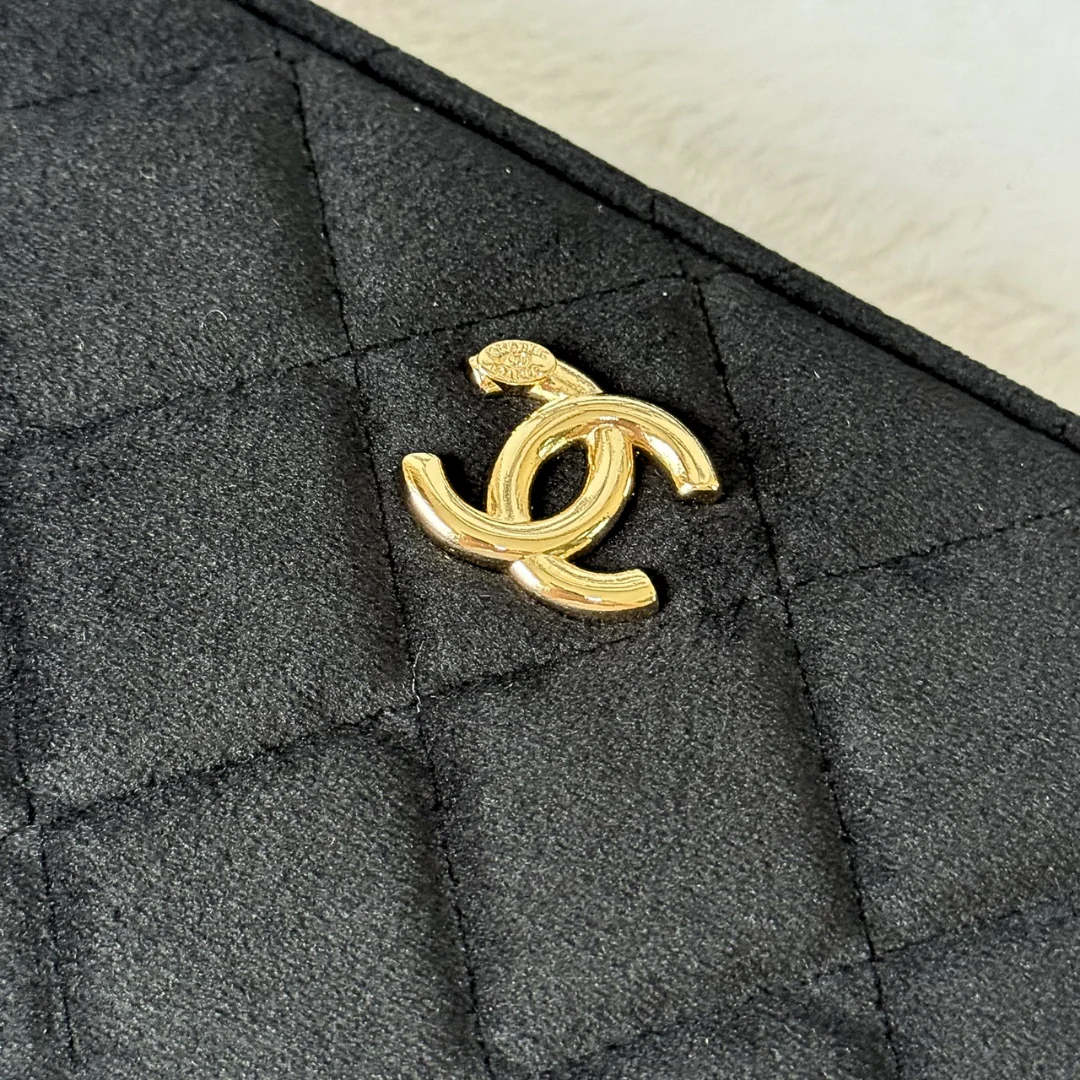 CHANEL Beauty Velvet Pouch with Gold Camellia Chain - Black - Image 2