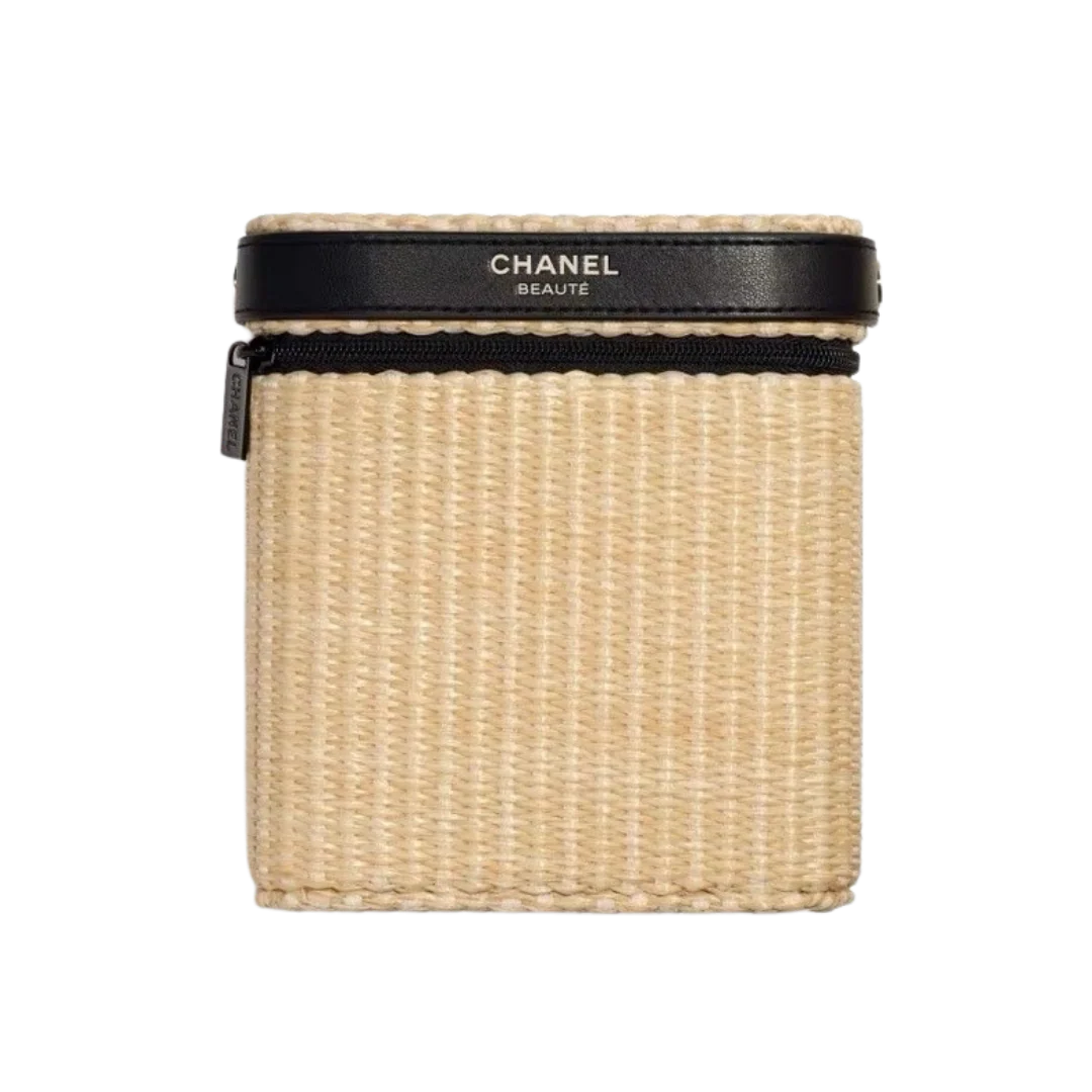 Chanel Les Beiges Summer Essential Makeup Bag