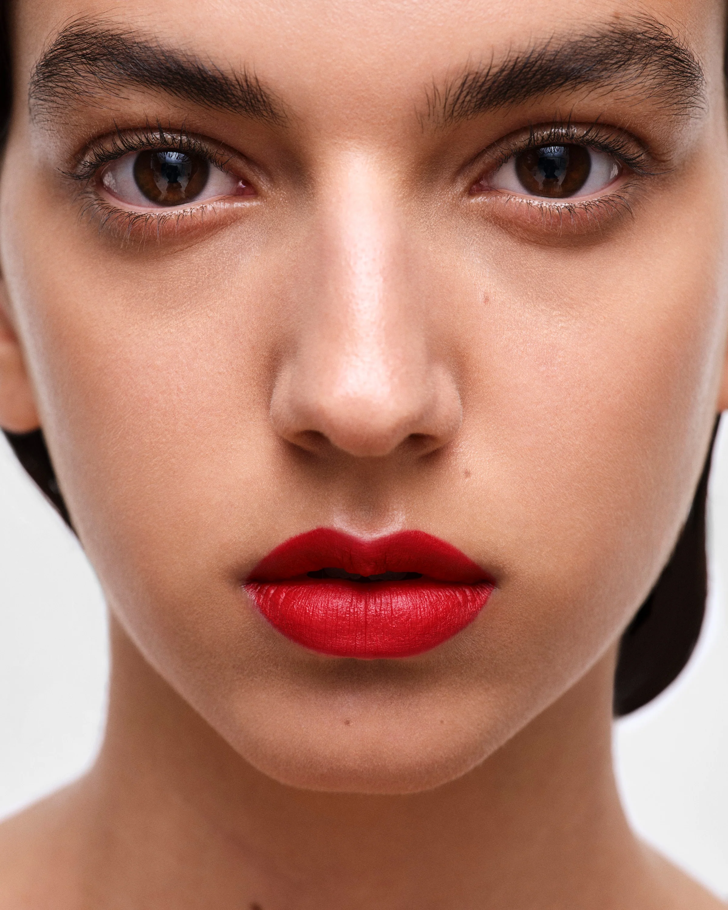 Prada Monochrome Hyper Matte Lipstick 1.3g -R28 Fuoco - Image 3